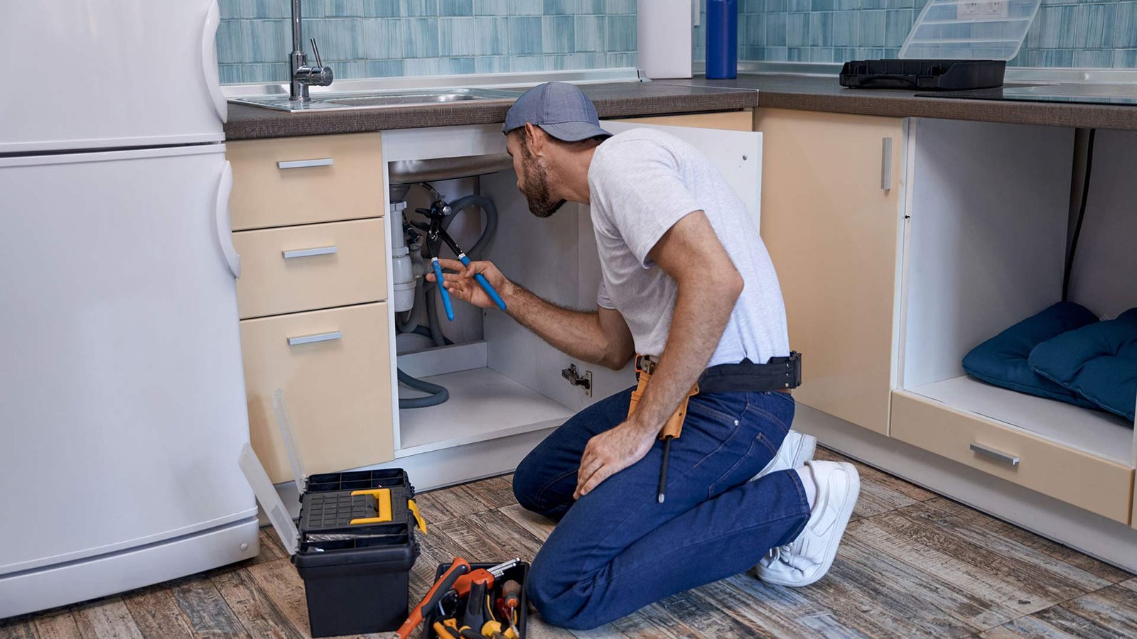 kitchen repair service in Oman